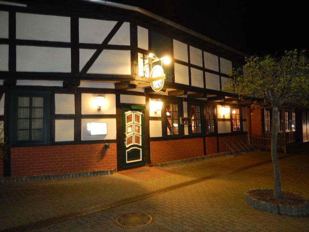 Hotel & Restaurant Stadt Genthin エクステリア 写真